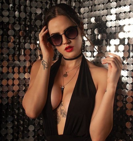 Ophelie Rullier actriz sexual imagen