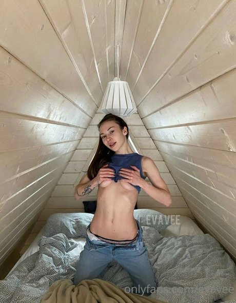 evavee modelo sexy archivo