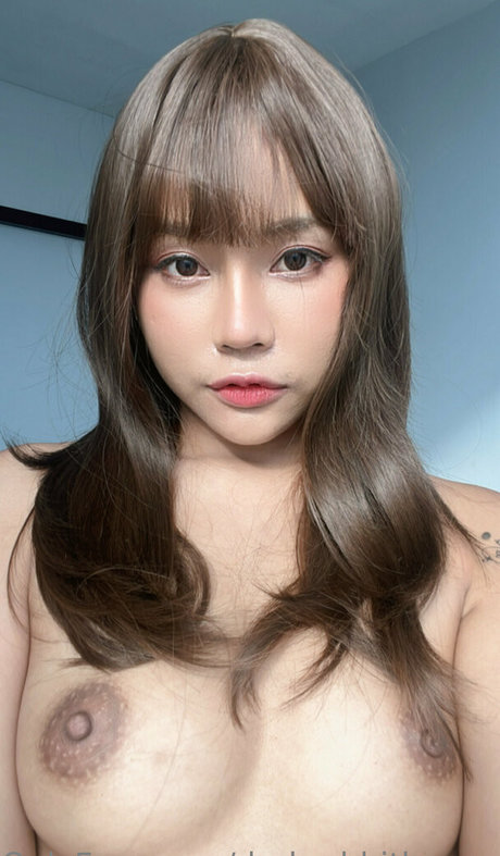 Darkrabbithouse actriz desnuda foto