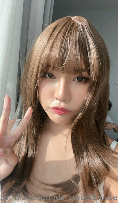 Darkrabbithouse estrella porno imágenes