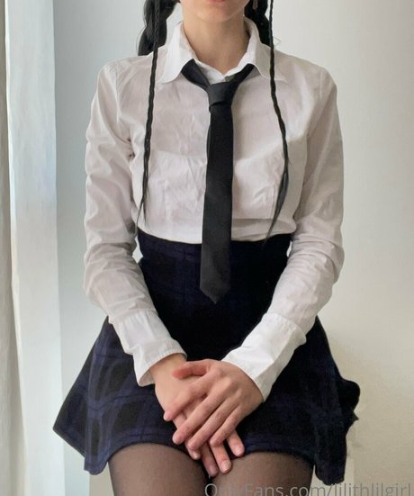 lilithlilgirl Miniature