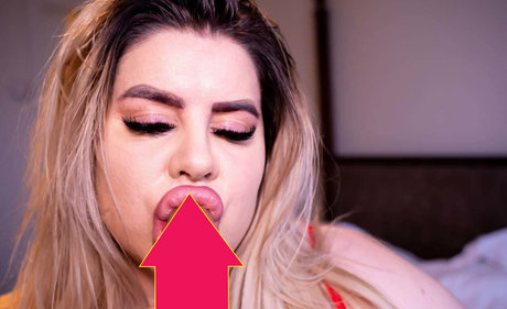 natashacrown free desnudos estrella galerías