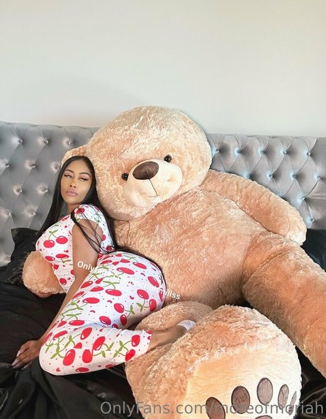 moreofmoriah étoile hd galeries