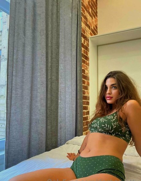 dashapretty modèle adulte photos