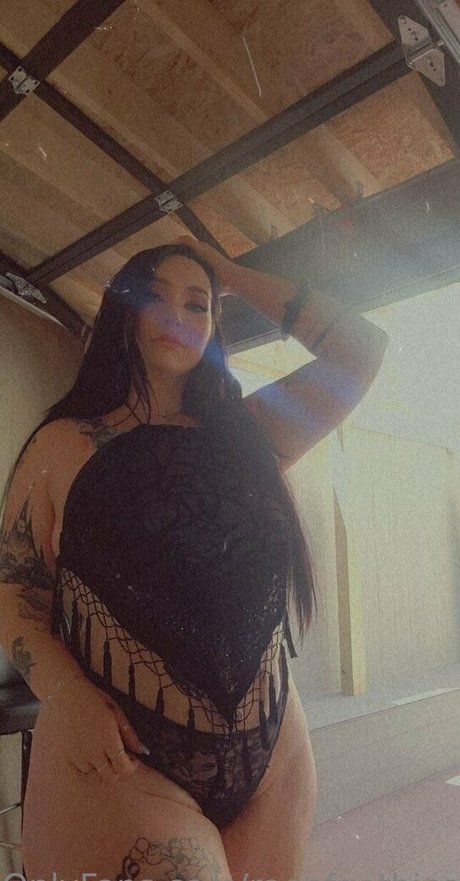 raeofgothiccsunshine art actress photos