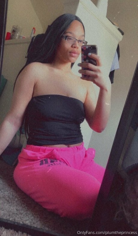 plumtheprincess modèle de sexe archive