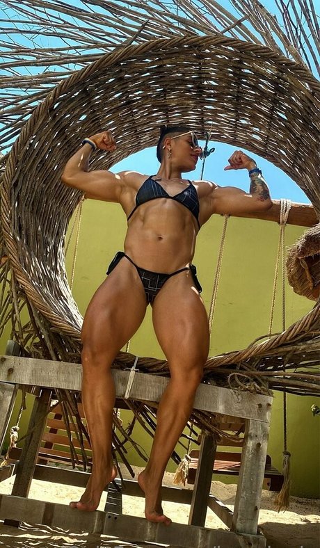 elik fitnesscouple belle actrice des photos