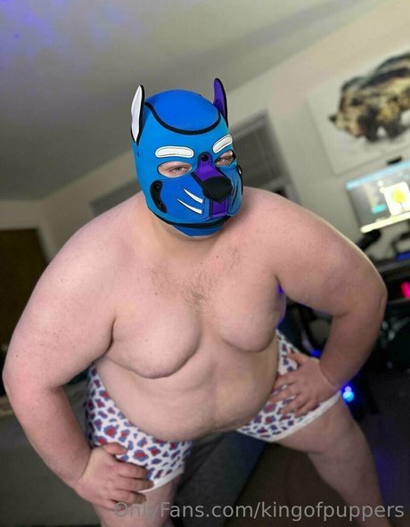 kingofpuppers modelo desnudo imágenes