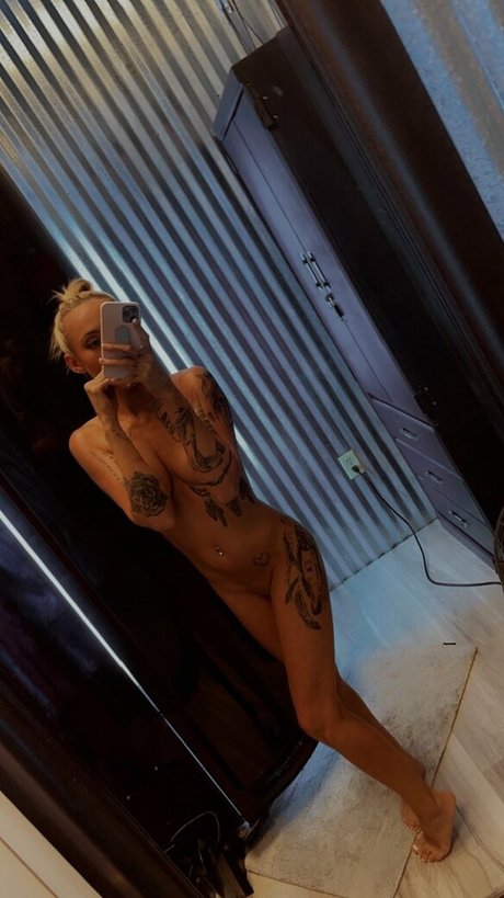 theonlybarbi2 arte estrella porno galerías