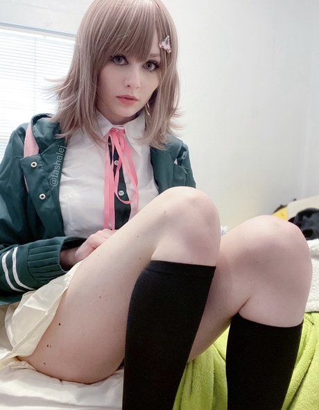 Tashalej modelo erótico imágenes