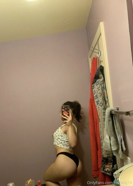 nofacej19 pornstar photo