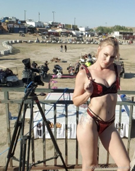 jolenehexx modèle sexy img