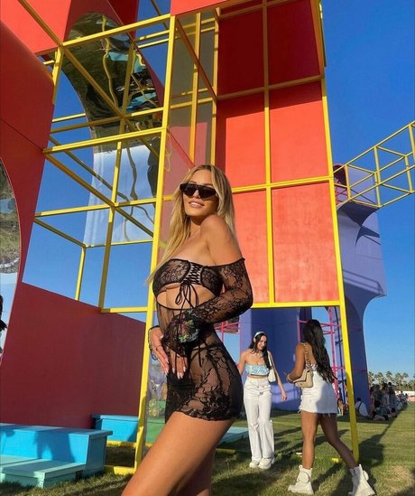 niikkirose estrella porno desnuda galerías