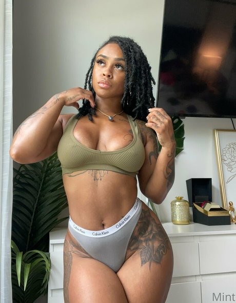 therealbombshell mint hot actress pics