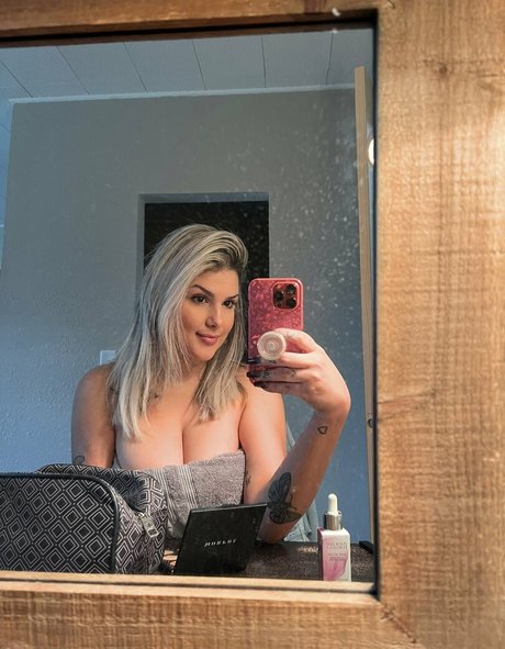 Caterina Thome star du porno hd image