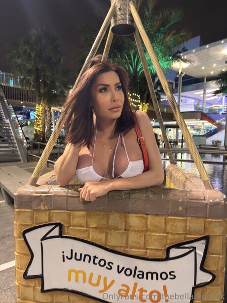 thebellabigcock star du porno gratuit img