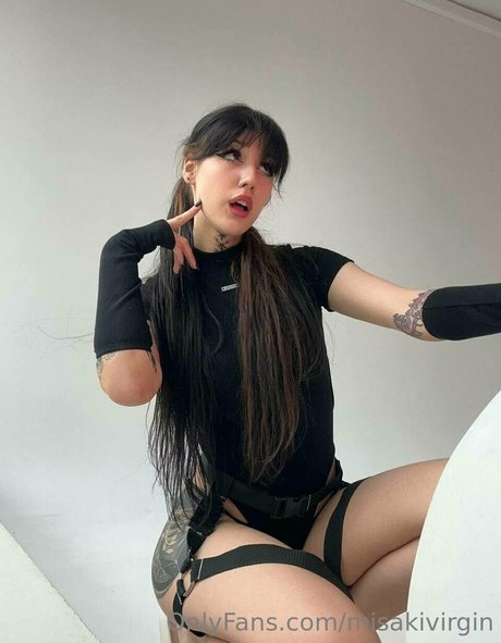 misakivirgin modèle hd photo