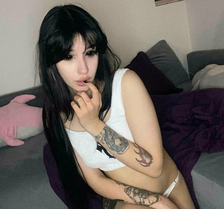 misakivirgin modèle galerie