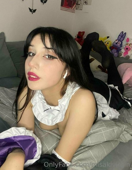 misakivirgin buena actriz archivo