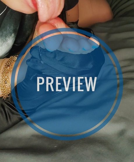 lilmissnaaya star du porno xxx des photos