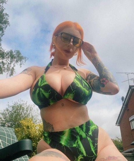 Hollie Rutter actriz de alta definición foto