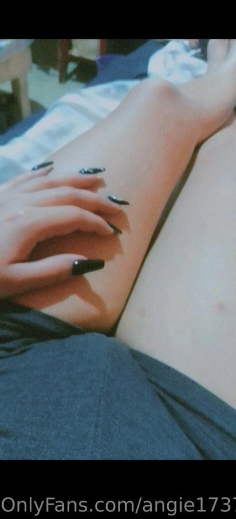 angie173782 modelo caliente imágenes