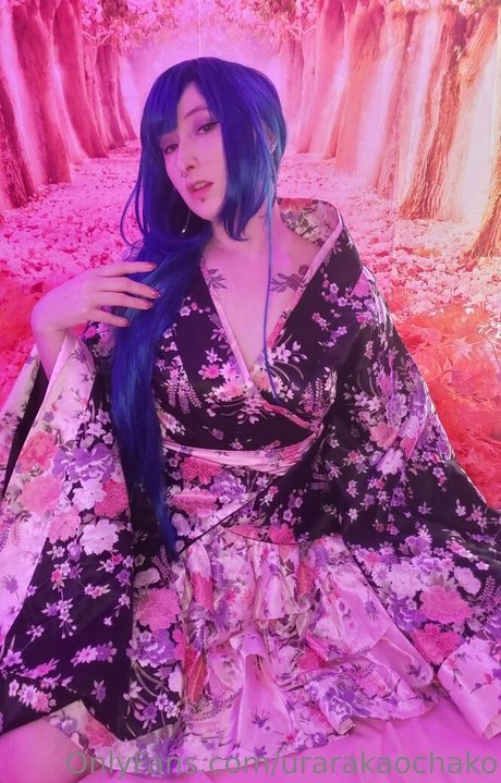 urarakaochako modèle exclusif des photos