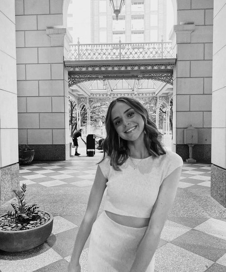 Lauren Mae star du porno chaude image