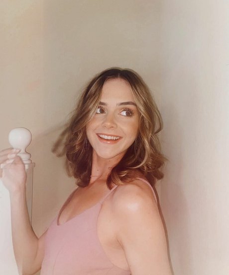 Lauren Mae modèle sexy image