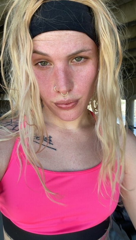 lilkittyjadee modelo hermosa fotos