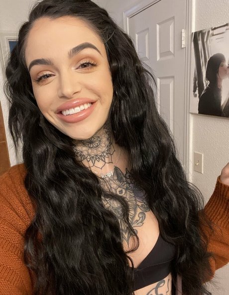 leighravenx model pretty gallery