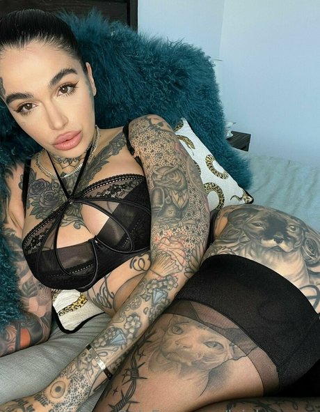 leighravenx model pretty gallery