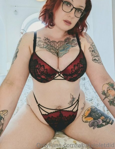 whatvioletdid sexy star img