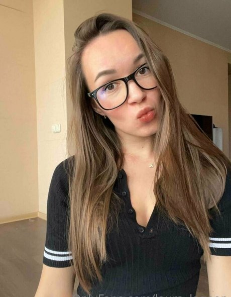 laura lagoon modelo superior fotos