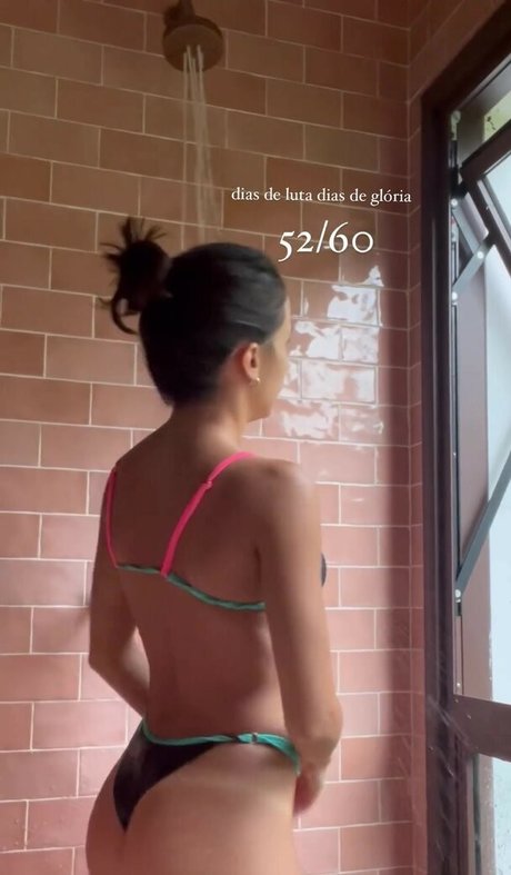 Mariana Nolasco étoile nue images