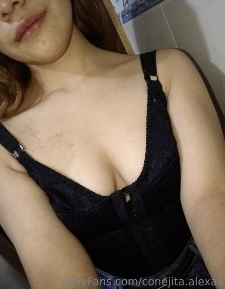 conejita alexaa nude model galleries