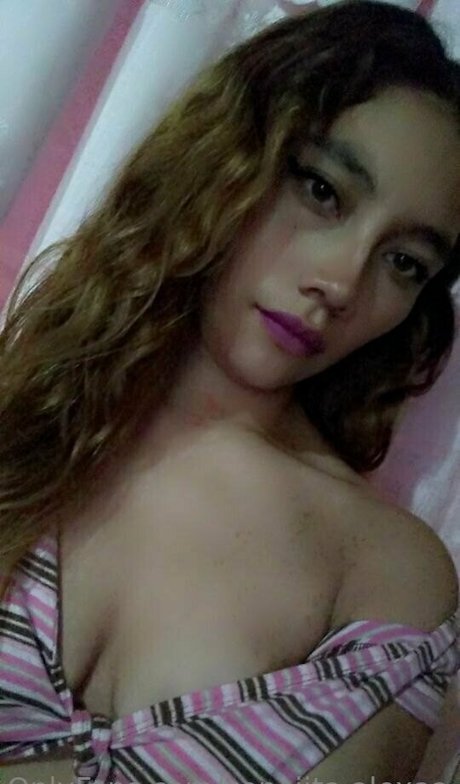 conejita alexaa free model pics