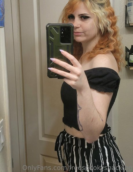 spookysnacking actriz adulta galería