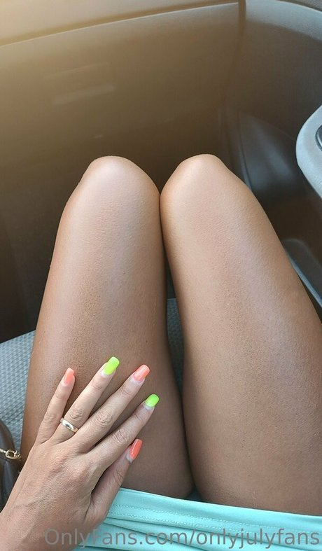 onlyjulyfans actrice parfaite image