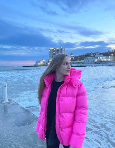 your nice aislin estrella porno erótica galería