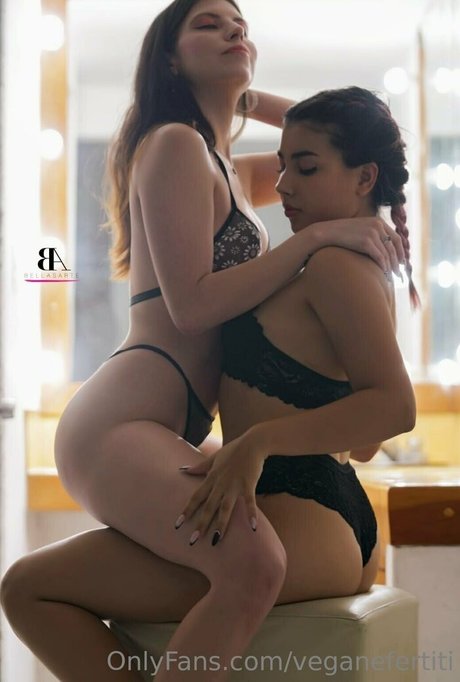 veganefertiti estrella porno mejor galería