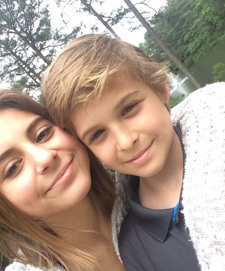 Caroline Casbon estrella pornografica galerías