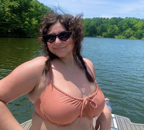 Caroline Casbon art star du porno archive