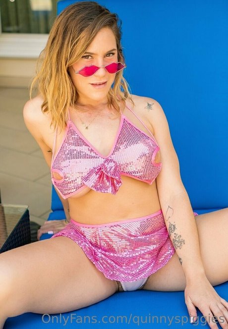 Quinnyspiggies estrella desnuda galería