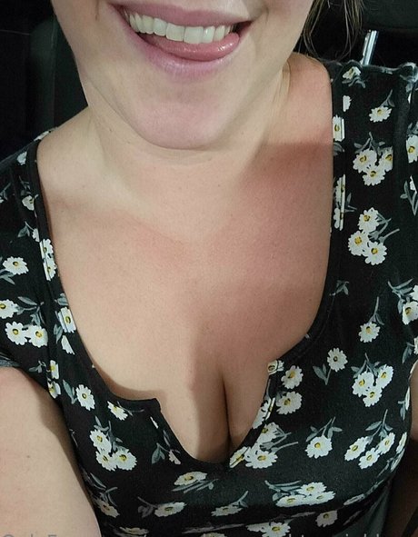 canadiannaughtyneighbour modèle de sexe image