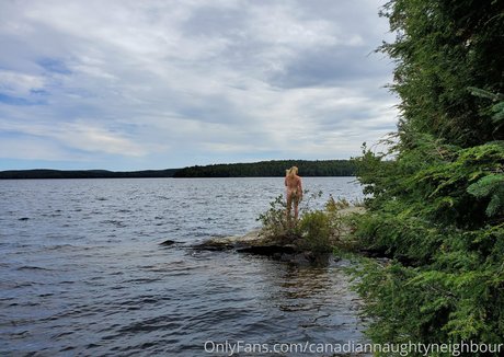 canadiannaughtyneighbour sexo estrella porno foto
