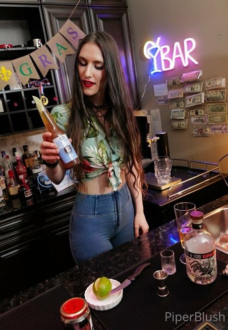 piperblushfree beau modèle des photos