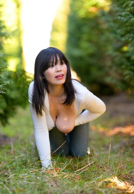 SunnyChocolat actriz sexual galerías