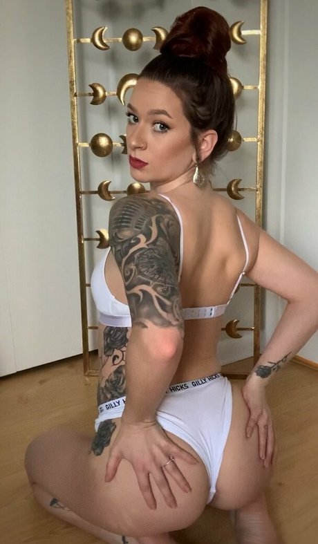 carmen ray24 actriz adulta archivo