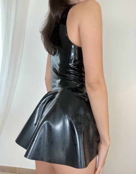 AdrianaLavita estrella adulta foto